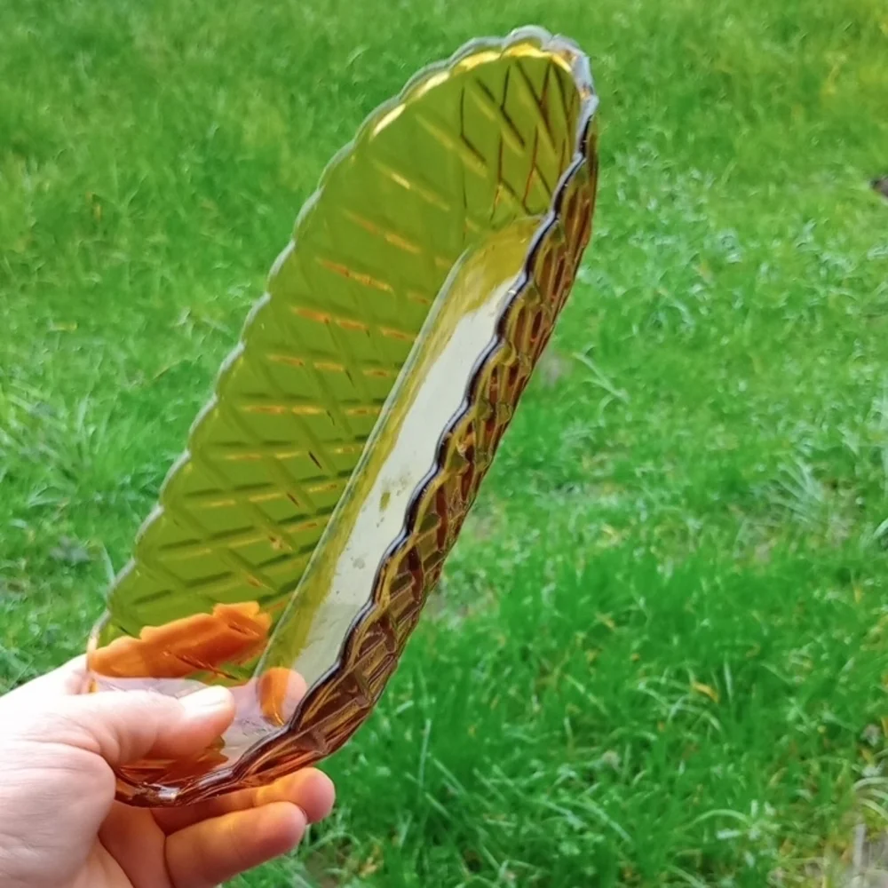 Glass Reptile Water Dish - Green/Amber